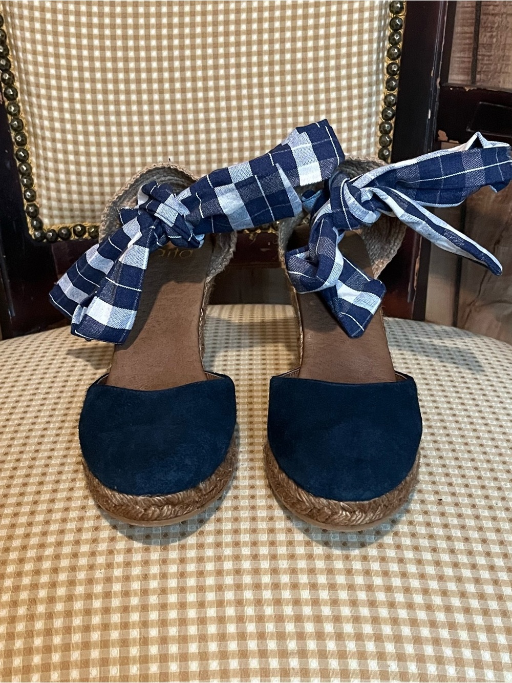 💋 Aita Wedge Sandals with Gingham